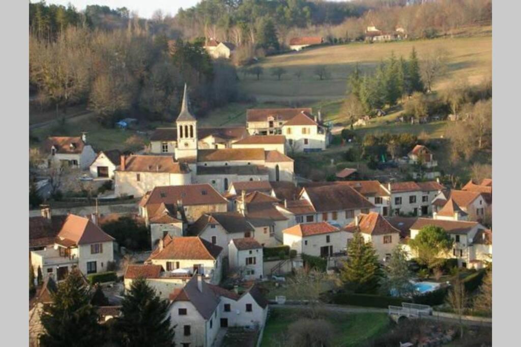 la grange du château Boissieres (Lot) Exterior foto